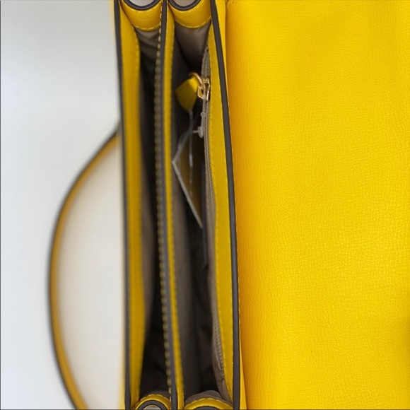 MICHAEL KORS MOTT LARGE CHAIN SHOULDER CROSSBODY - Picture 6 of 16